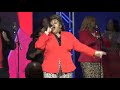 Powerhouse Chicago Mass Choir - Hold On (We Made It) ft. Amber Standberry 