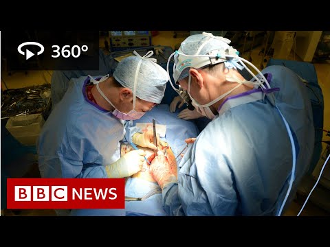 In 360: Oesophageal cancer operation filmed - BBC News