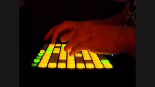 Fez - Pixels (Live Mashup) [HD Audio]