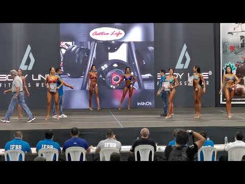 Premiacion Categoría Bikini Fitness senior mas de 1.60 m.