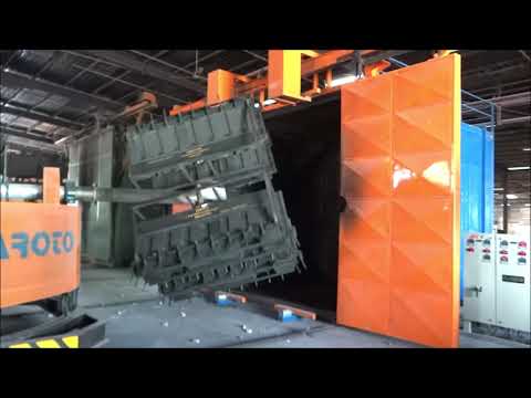 ROTO-COMPACT - ROTOMOULDING MACHINE #Plastic #Roadbarrier #Production #Technology