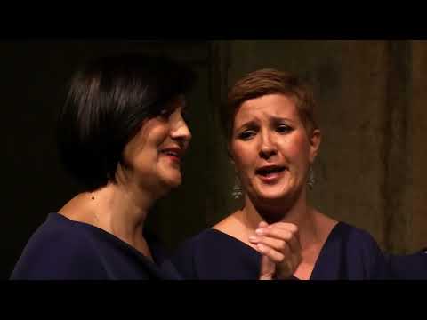 Ženska klapa Amfora - Ponoć je mila moja majko