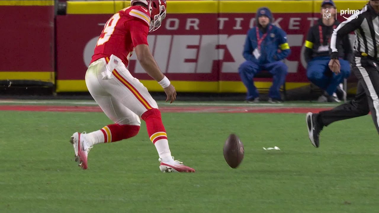 Oladokun's quick thinking turns into a postive play