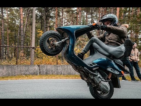 HOODGANG SICK SCOOTER WHEELIE SKILLS (Represent)