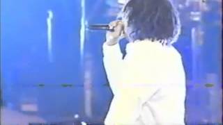 Doc Gynéco - Dans ma rue feat Calbo ( live à l'Olympia en 1998)