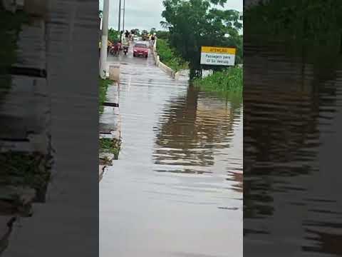 RIO AVANÇA NA CIDADE DE COREAÚ CE #enchente #ceará #alagamento