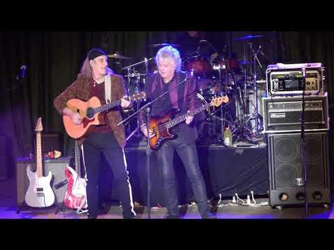 download lagu mp3 mp4 Emily Lodge Daughter Of John Lodge, download lagu Emily Lodge Daughter Of John Lodge gratis, unduh video klip Emily Lodge Daughter Of John Lodge