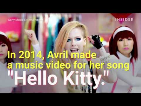 download lagu mp3 mp4 Avril Lavigne Big In Japan, download lagu Avril Lavigne Big In Japan gratis, unduh video klip Avril Lavigne Big In Japan