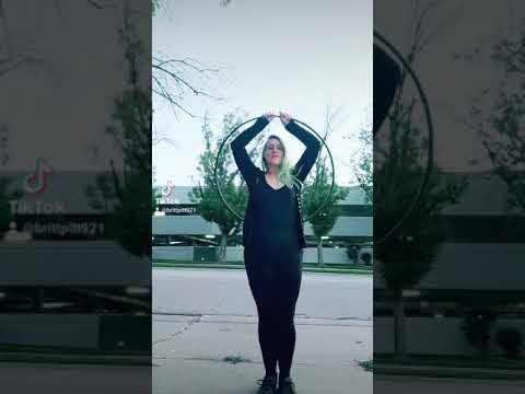 hulahooping and dancing to barbie boy by Dorian Electra - flow art