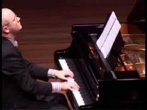 Andrew Chubb plays Philip Glass - 'Escape!' from 'The Hours'