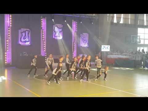 Flow Kids formacja do lat 8 debiut BUT 2017