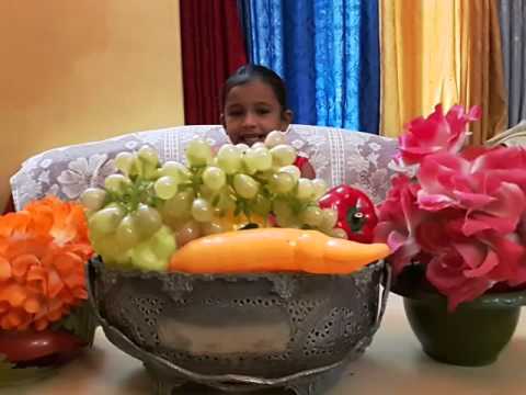 Muminah Abdul Majeed Singing songs