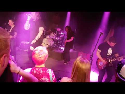 Desert Island Classic - The Real Thing (live)