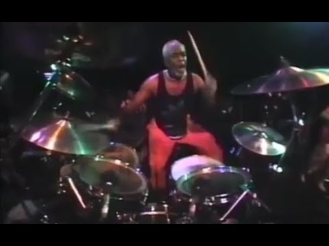 Santana feat. Sadao Watanabe - Mandela - Live at Nippon Budokan, Tokyo, Japan Tour 1991