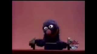 Classic Sesame Street - Grover Explains Heavy and Light
