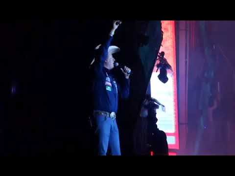 Cuiabano Lima - Agitando a arena do Barretão 2017