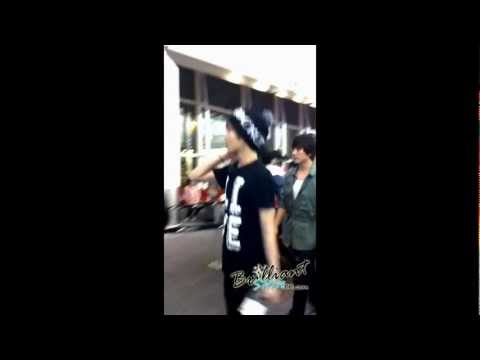 (Brilliant SHINee) 120412 香港機場 登機回韓 鐘鉉泰民