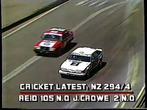 The first Nissan Mobil 500 Wellington Street Race