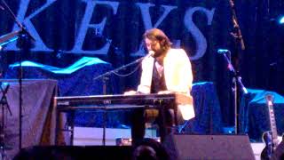 &quot;C&#39;est Toi&quot; - Cameron Avery - Live in Paris - May 29th, 2018