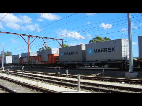 Late Qube 5112 Freight