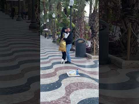 Funny street performance Alicante Spain 🇪🇸 😂