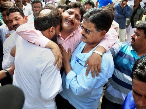 NIA Officer Mohammed Tanzil Ahmed's Daughter A Key Eyewitness | Full Video