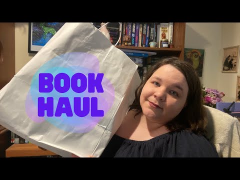 Book Haul! Used books & A LOT of Star Trek!