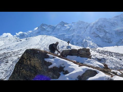 Nepalese besteigt alle 14 Achttausender in Rekordzeit