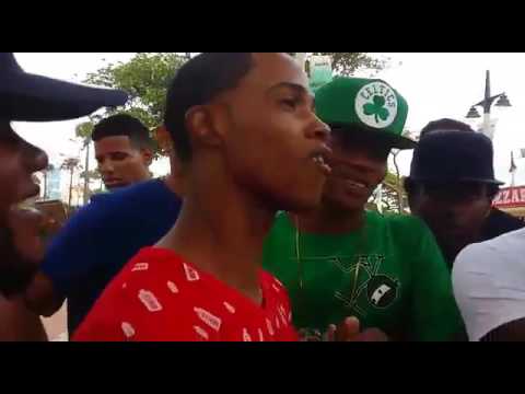 Johansel vs Mr Muaks (batalla de freestyle)