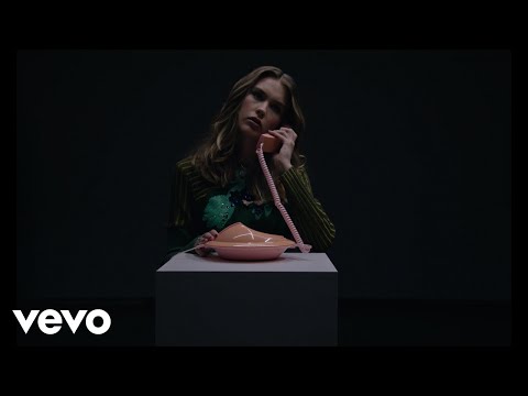 Paula Jivén - Pluto