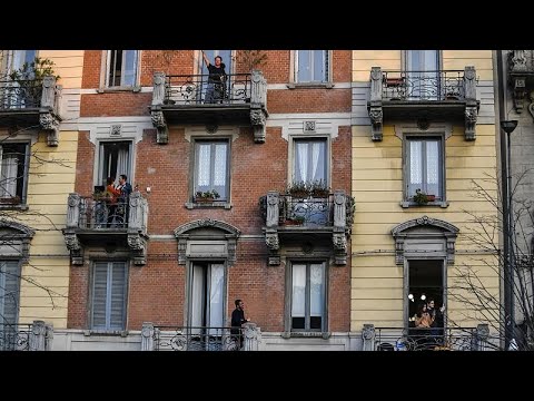 Lélekemelő erkélykoncertek Olaszországban