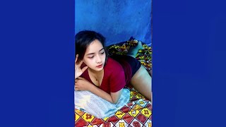 Download lagu Lonely widow wants to be loved mp3