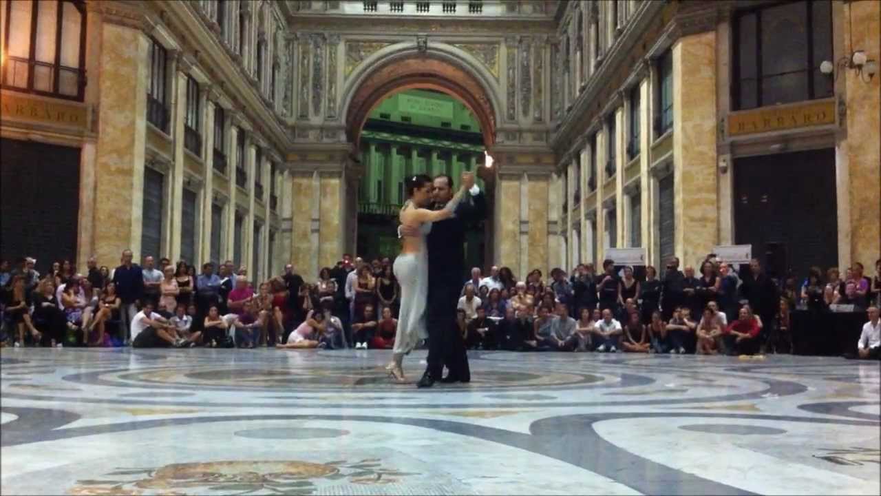 Nora Witanowsky  Juan Carlos Martinez Improvisación 1 Galleria Umberto I° Napoli 16/09/2012