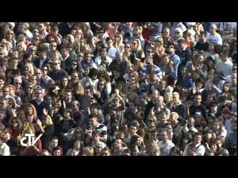 Papa Francesco: sacrificarsi per amore è l’unica vittoria