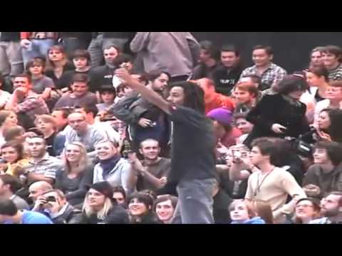 Bastien Salabanzi Show