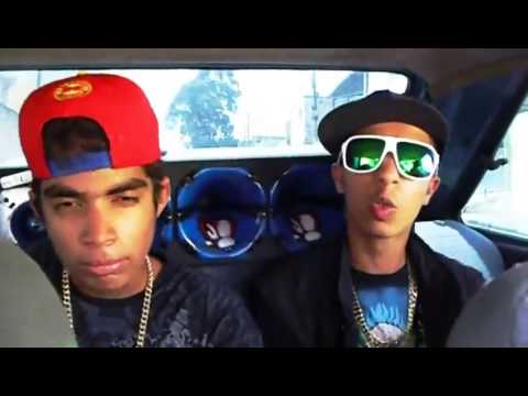 Corsa Amarelo :Mc gu e Mc champion (kkkk acho que eles fumaram um pouco)