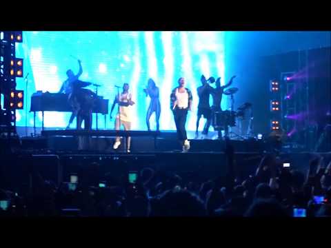 1Live Popfest #1: Macklemore - These Days (feat. Jesse Glynne) (Live)