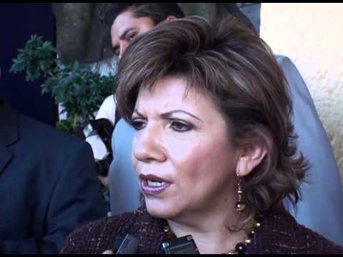 download lagu mp3 mp4 Gina Dominguez Colio, download lagu Gina Dominguez Colio gratis, unduh video klip Gina Dominguez Colio