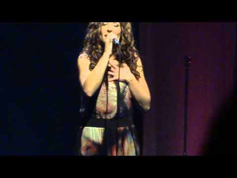 Natasha St-Pier OFFICIEL à Braine Le Comte salle Baudoin IV 2013