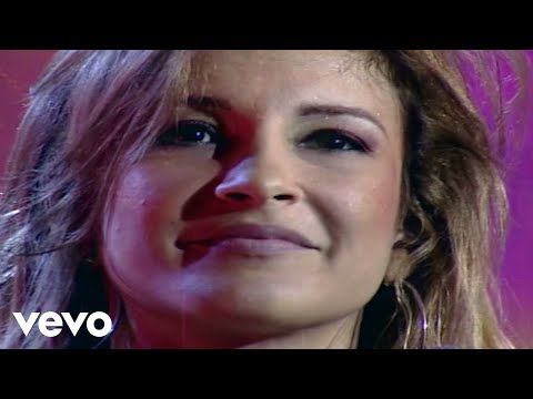Love's Divine - Babado Novo