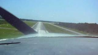 preview picture of video 'landing at ormond beach airport runway 8'