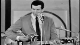 Trini Lopez - If I Had A Hammer