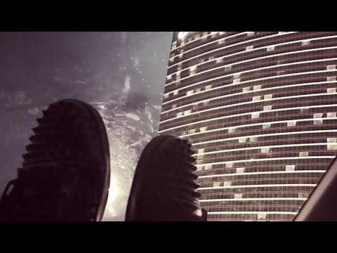 BLEEZ STACCWELL - SMILING