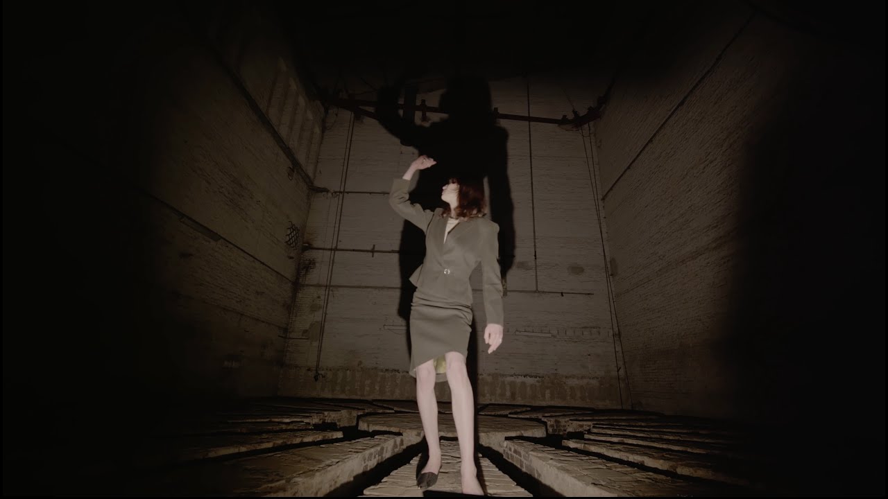 Lyra Pramuk - Meridian - YouTube