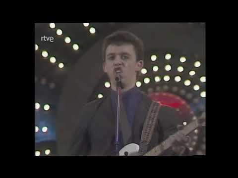 Graduate  "Elvis Should Play Ska" (Aplauso 03/01/1981)