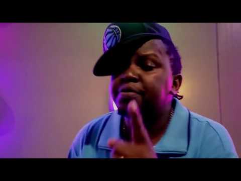 Ragga Dee - Mpola Mpola (Official Video)