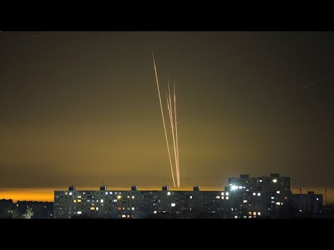 وعد إسرائيلي بمزيد من المساعدات لأوكرانيا قبل أيام من مرور عام على الحرب