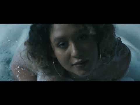 XINAS - PERFECT CHILL (OFFICIAL MUSIC VIDEO)