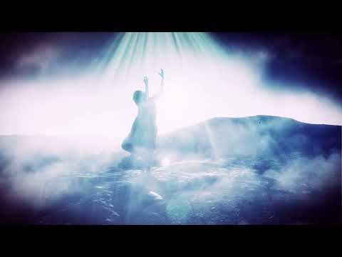 "LIVING SACRIFICE" Laura C (Meditation/Prayer Music, Made In His Image, Made for Glory, Angel Choir)