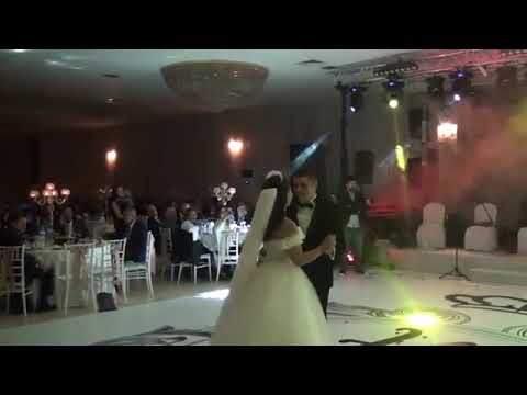 İlk Dans ve İlk Heyecan, Cem Belevi - Yollarım Olsa w/ Kahramanmaraş Düğünleri